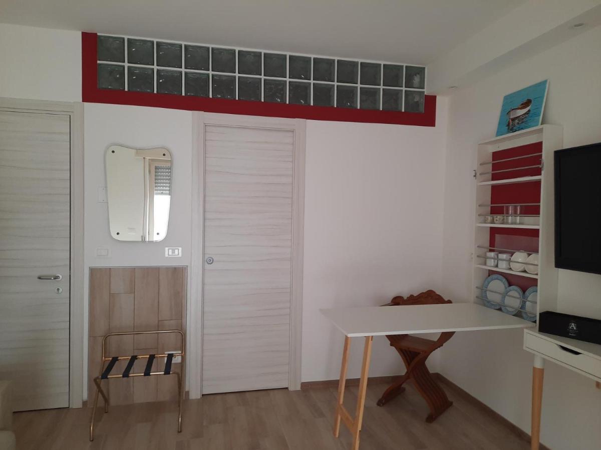 Adg Emilia 10 Appartamenti Del Garda Peschiera del Garda Exterior foto